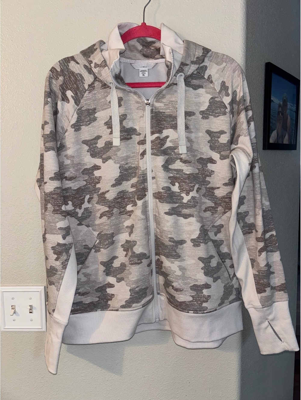 Athleta Triumph Camo Full Zip Hoodie Sweatshirt Thumbholes Grey Women's XL